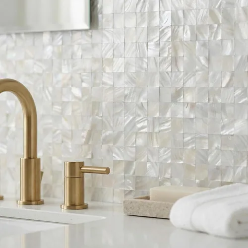 Miniatura 4 de 1 - Hoja de Azulejos de Conchas de Perla para Despegar y Pegar, Azulejos Autoadhesivos para Pared para Cocina, Baño, Dormitorio en Blanco Natural