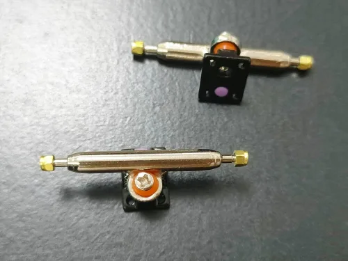 Miniatura 4 de LEEFAI 10 juegos de bujes para todos los diapasones profesionales, camiones de colores aleatorios y otros camiones