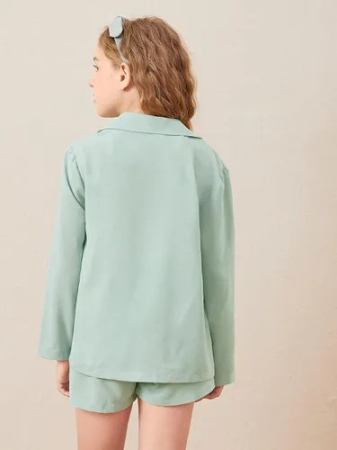 Miniatura 2 de WDIRARA Conjunto de 2 piezas para niña con chaqueta de manga larga con botones en la parte delantera y pantalones cortos