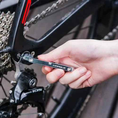 Miniatura 7 de MARQUE Multiherramienta 10 en 1 para bicicletas, kit de reparación de mini 10 herramientas para bicicletas de carretera y montaña.