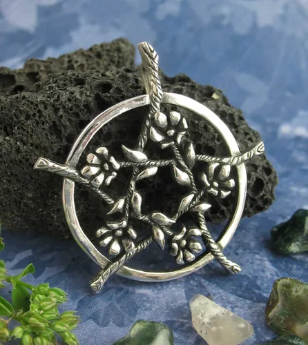 Miniatura 2 de Woot & Hammy Five Flowers Hidden Pentacle Pendant, 100% Sterling Silver, Handmade