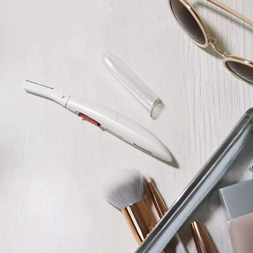 Miniatura 12 de Panasonic Depiladora para todo el cuerpo para mujeres, diseño portátil y elegante, suave para área del bikini, axilas, piernas, rosa, 1 unidad
