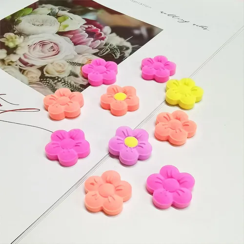 Miniatura 3 de Moldes pequeños para dulces de flores y corazones, moldes de silicona para chocolate y gomitas, rojo, 17.8 fl oz