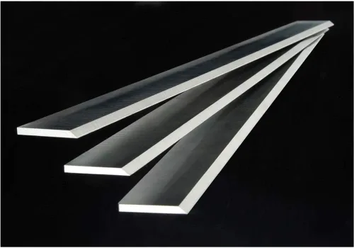 Miniatura 2 de Grizzly Industrial G6701 - Cuchillos cepilladores HSS de 15" x 1" x 18", juego de 3