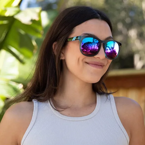 Miniatura 38 de Blenders Eyewear Serie H - Gafas de sol polarizadas - Ojo de gato redondo, bisagra con resorte - 100% protección UV - Para mujer