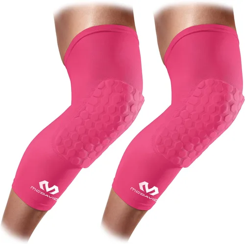 Miniatura 15 de Rodilleras de compresión: McDavid Hex Par de rodilleras de compresión hexagonales para baloncesto, voleibol, levantamiento de pesas y más Negro