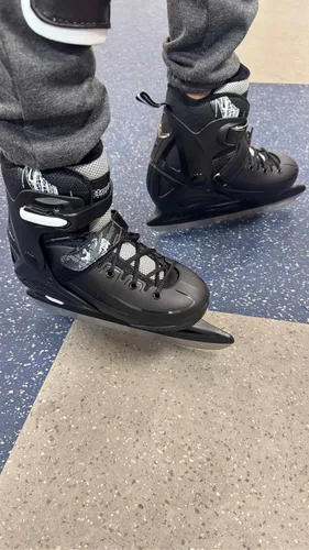 Miniatura 7 de Patines de hielo Nattork ajustables en 4 tallas para niños, niñas, divertidos patines de hielo para principiantes para exterior, protección dura