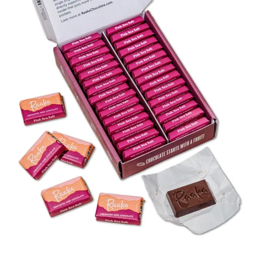 Miniatura 8 de Raaka Caja de regalo de chocolate negro Paquete variado de mini chocolate negro Orgánico, vegano, sin gluten Caja de 30 chocolates envueltos