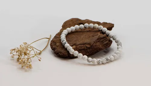 Miniatura 7 de LTC Designs Pulsera elástica de howlita blanca redonda brillante de 0.157 in, 6.5 pulgadas para hombres, mujeres y adolescentes, Gema, howlita