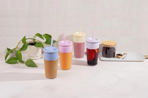 Miniatura 2 de Ello Ava - Vaso de vidrio de 18 onzas con popote y tapa, vidrio acanalado de alta calidad con agarre de silicona, apto para tazas de automóvil, apto