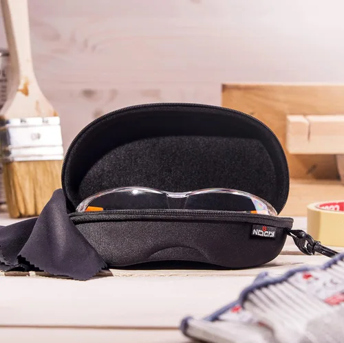 Miniatura 7 de NoCry Gafas de sol de seguridad con lentes envolventes teñidas de verde; brazos ajustables; protección UV 400; clasificación ANSI Z87.1 y estuche
