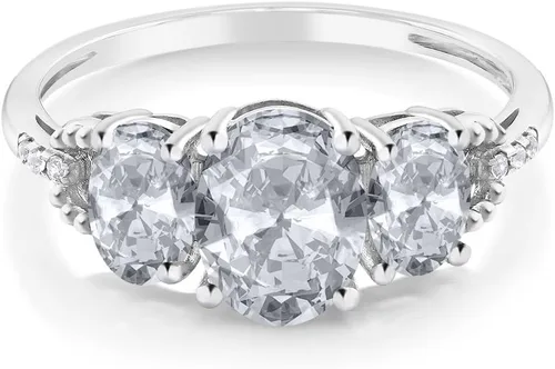 Miniatura 8 de Anillo de compromiso ovalado de oro blanco de 10 quilates con piedra natal y topacio blanco de 3 piedras con detalles de diamante Centro de 0.315