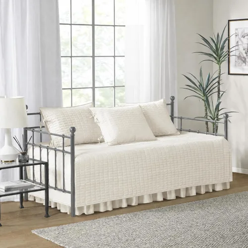 Miniatura 12 de Comfort Spaces Funda para sofá cama de lujo de doble cara - Acolchado, ropa de cama acogedora para todas las estaciones con falda de cama, fundas a