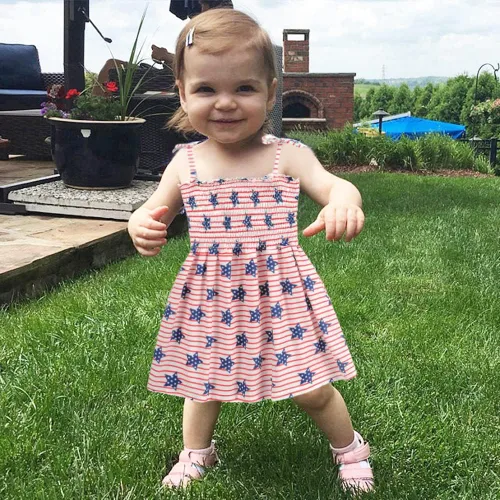 Miniatura 3 de CM-Kid Vestido para niñas del 4 de julio, vestido de verano de bandera estadounidense a rayas y estrellas, ropa patriótica para niños de 2 a 8 años
