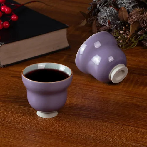 Miniatura 5 de Juego de 2 tazas de té pequeñas de porcelana de 4.2 onzas, juego de tazas de té japonesas moradas, tazas de té de cerámica para el hogar, fiesta