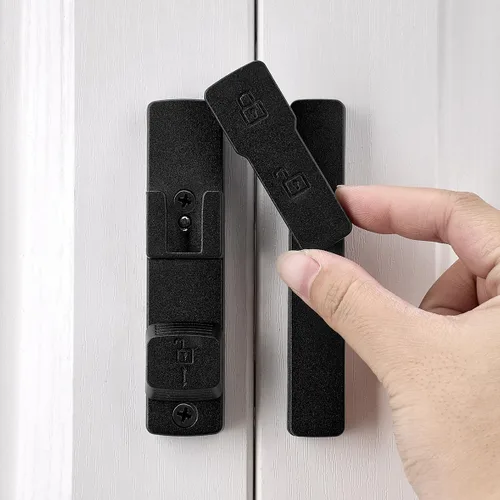 INIRET Cerradura de puerta de granero negro mate de 180 grados, herrajes para puerta abatible, cerradura de puerta de aleación de zinc, protege la