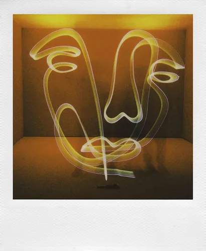 Miniatura 7 de Polaroid Now+ Gris Azul (9063) - Cámara de película instantánea tipo I con conexión Bluetooth con juego de filtros de lente adicional