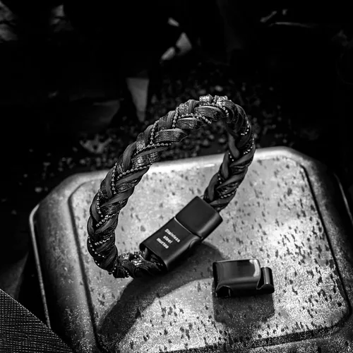 Miniatura 4 de murtoo Pulseras "Grilletes de la Libertad" para hombre, pulseras de cuero trenzado para hombre con cadenas de acero y cierre magnético, regalo
