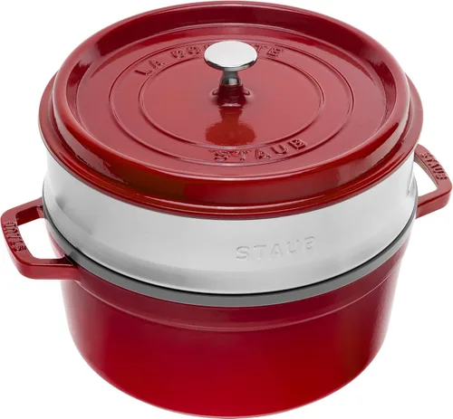 staub La Cocotte Round 40510-601 Pico Cocotte - Juego de vaporizador redondo de cereza de 10.2 pulgadas (10.2 in), grande, fundición a dos manos,