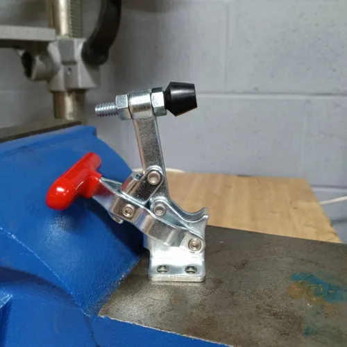 Miniatura 5 de Abrazadera vertical de mango recto de huso fijo de 200 libras