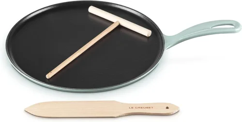 Miniatura 12 de Le Creuset Sartén Crepe Redonda Tradicional de Hierro Fundido Esmaltado, 10.25 Pulgadas, Alcachofa