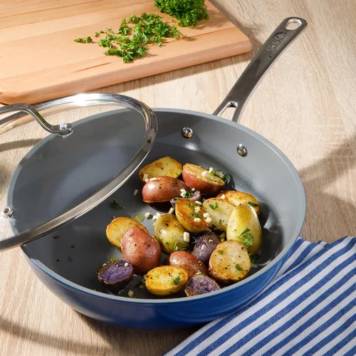 Miniatura 6 de Sur La Table Kitchen Essentials Cool Commune - Juego de ollas y sartenes de aluminio forjado duradero anodizado duro de 10 piezas, interior cerámico