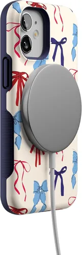 Miniatura 7 de Casely Funda para iPhone 12 Mini American Girlie Lazos rojos, blancos y azules Diseño protector audaz Compatible con MagSafe