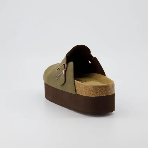 Miniatura 5 de CUSHIONAIRE Women's Loom Cork Footbed Platform Clog with +Comfort, Wide Widths Available