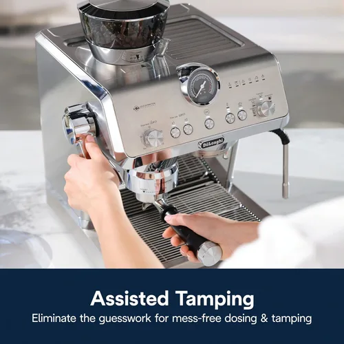 Miniatura 3 de De'Longhi La Specialista Opera Máquina de Espresso – Cafetera de Preparación en Frío y Espresso con Apisonamiento Inteligente, Molinillo de Muelas