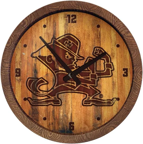 Miniatura 160 de The Fan-Brand NCAA Oklahoma Sooners: Reloj de pared con parte superior de barril de imitación para decoración de bar, decoración de fiesta