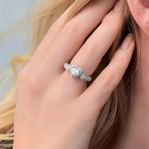 Miniatura 4 de Gem Stone King Anillo de compromiso de plata de ley 925 con piedra natal y corazón, forma de corazón de 0.236 pulgadas, anillo de compromiso de boda