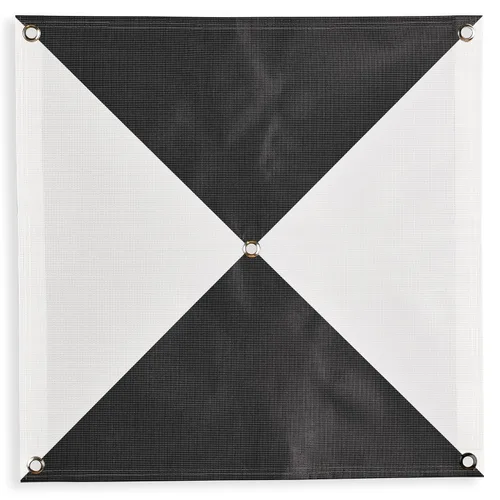 Miniatura 25 de Sky High Bull's-Eye Punto de control de tierra degradable para drones (24 x 24 pulgadas) GCP con 30 grapas (tablero de ajedrez negro/blanco)
