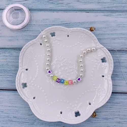 Miniatura 5 de 1000 cuentas de letras acrílicas en forma de cubo, cuentas del alfabeto, cuentas de números con cuerda elástica para hacer joyas
