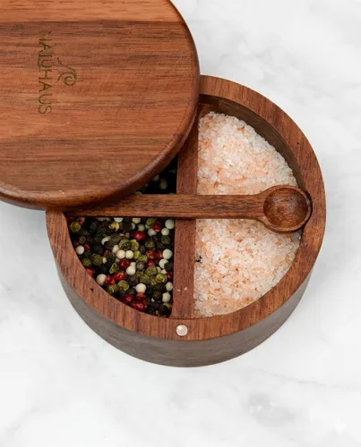 Miniatura 5 de Juego de cuencos de sal y pimienta de madera de acacia con tapa magnética giratoria y cuchara, organizador ecológico para encimera de cocina
