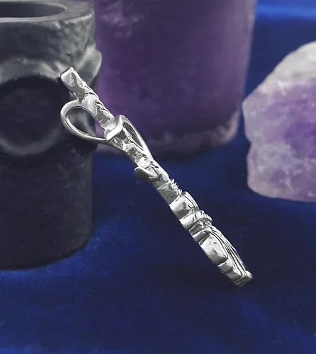 Miniatura 6 de Woot & Hammy Colgante de escoba de bruja o besom con luna creciente, 100% plata de ley, hecho a mano