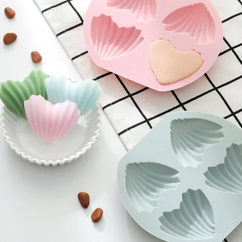 Miniatura 2 de 4 moldes de silicona para dulces, moldes para hornear en forma de corazón, 4 cavidades de silicona para tartas de chocolate, chocolate, día de San