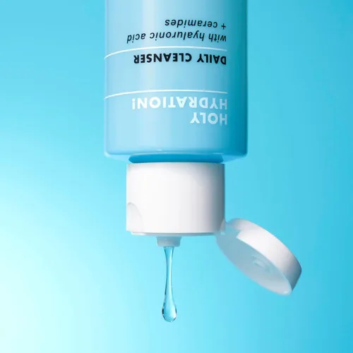 Miniatura 6 de e.l.f. SKIN Holy Hydration! Limpiador diario Mini, limpiador facial para eliminar el exceso de aceite, impurezas y maquillaje, fabricado con ácido