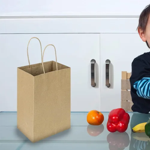 Miniatura 7 de Oikss Paquete de 100 bolsas pequeñas de papel kraft natural liso de 5.25 x 3.25 x 8.25 pulgadas, con asas, a granel para fiestas de cumpleaños