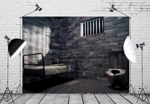 Miniatura 2 de BELECO Telón de fondo de prisión de 5 x 3 pies para fotografía de celda de prisión, habitación prohibida con marcas y manchas de sangre, fondo