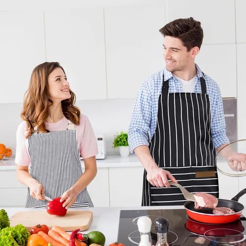 Miniatura 5 de Taidven Paquete de 2 Delantales - Unisex, Delantal Ajustable con Babero para Cocina, Delantal de Cocina, Delantales para Hombres y Mujeres con Rayas