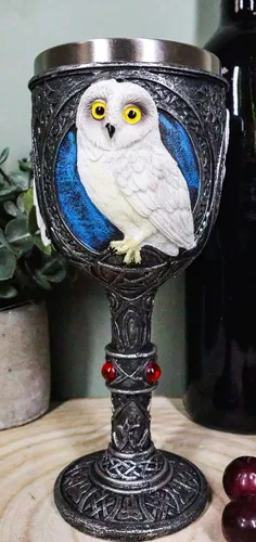 Miniatura 4 de Ebros Aturdido Búho Blanco Nieve Beverage Vajilla Adorable Arctic Tundra Búhos con tatuaje tribal celta nudos y piedras preciosas rojas