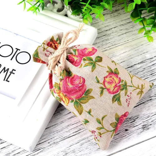 Miniatura 7 de Pangda 30 bolsas con cordón de rosas de tamaño pequeño, bolsa de arpillera con flores, bolsa de lino para regalo, bolsa de joyería para bodas