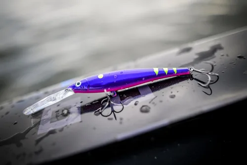 Miniatura 6 de Berkley Flicker Anzuelo de pesca con señuelo de pececillo, Negro Plateado, 1/3 oz, 3 1/2 pulgadas 9 cm de anzuelos tipo Crankbaits, perfil