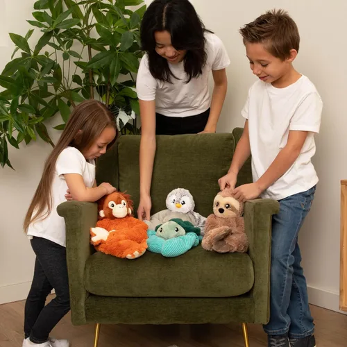 Miniatura 8 de HUGIMALS Hugarounds Sawyer The Sloth - Envoltura de felpa pesada para el cuello y los hombros de 2.5 libras para microondas y congelable, abrazos