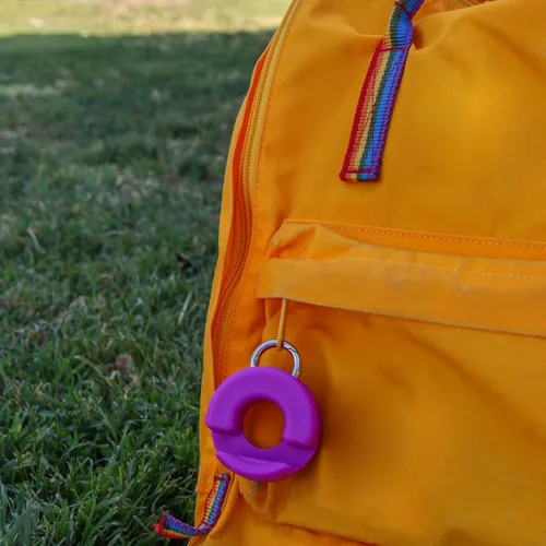Miniatura 5 de GoDonut Mini llavero portátil para teléfono celular, accesorio de escritorio perfecto para viajes, oficina y mesita de noche, compatible con iPad