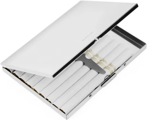 Caja de cigarrillos de acero inoxidable extra delgada con capacidad para 9 cigarrillos (tamaño regular 84mm y tamaño King Size)