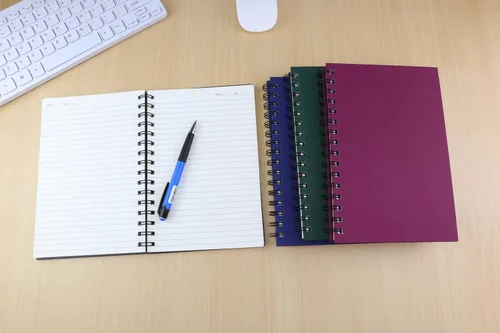 Miniatura 7 de Cuaderno en espiral, paquete de 4 cuadernos en espiral de tapa dura A5, 5.7" x 8.5", 160 páginas, papel de 100gsm, diarios con rayas universitarias