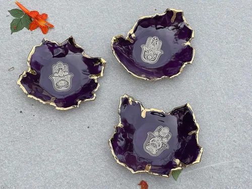Miniatura 2 de Purple and Gold Hamsa Hand Ring Dish, Handmade Jewelry Holder, Gift for Mom, Daughter, Sister, Bride, Grandmother, Girlfriend, Wife -Stock Photo