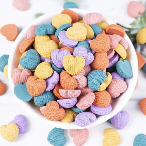 100 dijes de plástico con forma de corazón pequeño, estrella, flor, lazo, forma redonda, cuadrada, cuentas de plástico, adornos de cabujones para