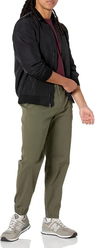 Miniatura 4 de Tienda Essentials Pantalón deportivo de corte recto para hombre